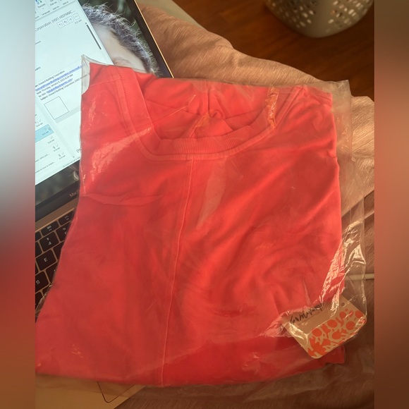 Free People Hot Shot Romper sizes S and XS

Brand new with tags - Picture 2 of 2